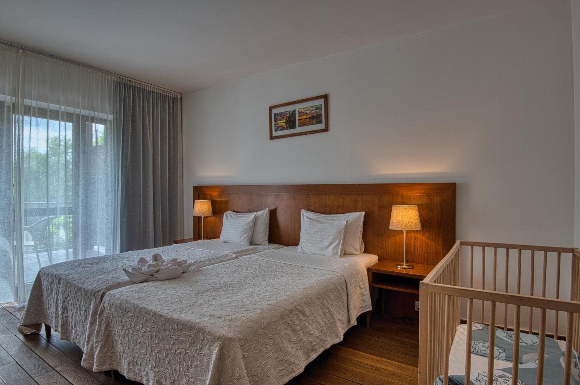 Tisza Balneum Hotel Tiszafüred Buitenkant foto